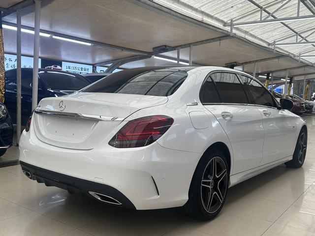 Mercedes-Benz C-Class 2021 thumb 2