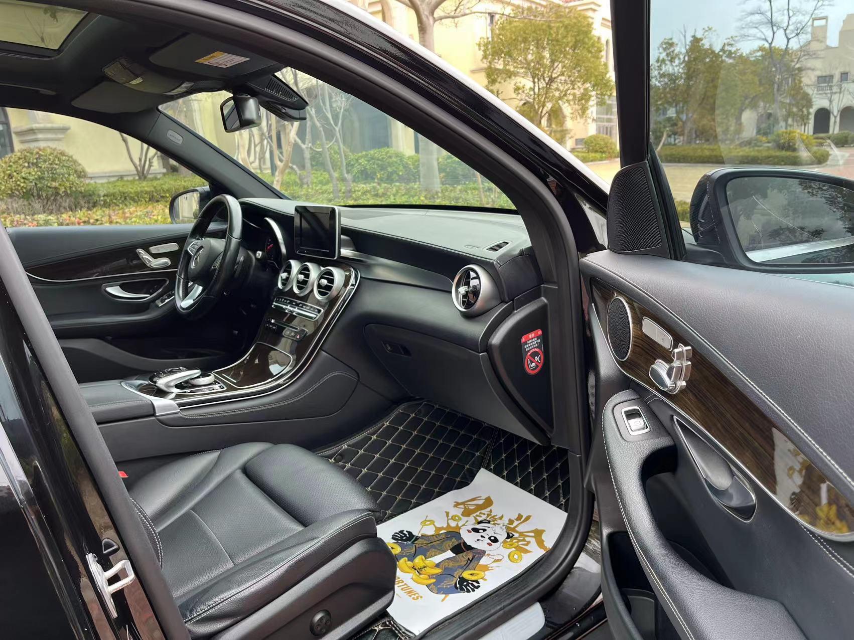 Mercedes-Benz GLC 2017 thumb 9