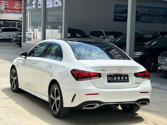Mercedes-Benz A-Class 2023 thumb 4