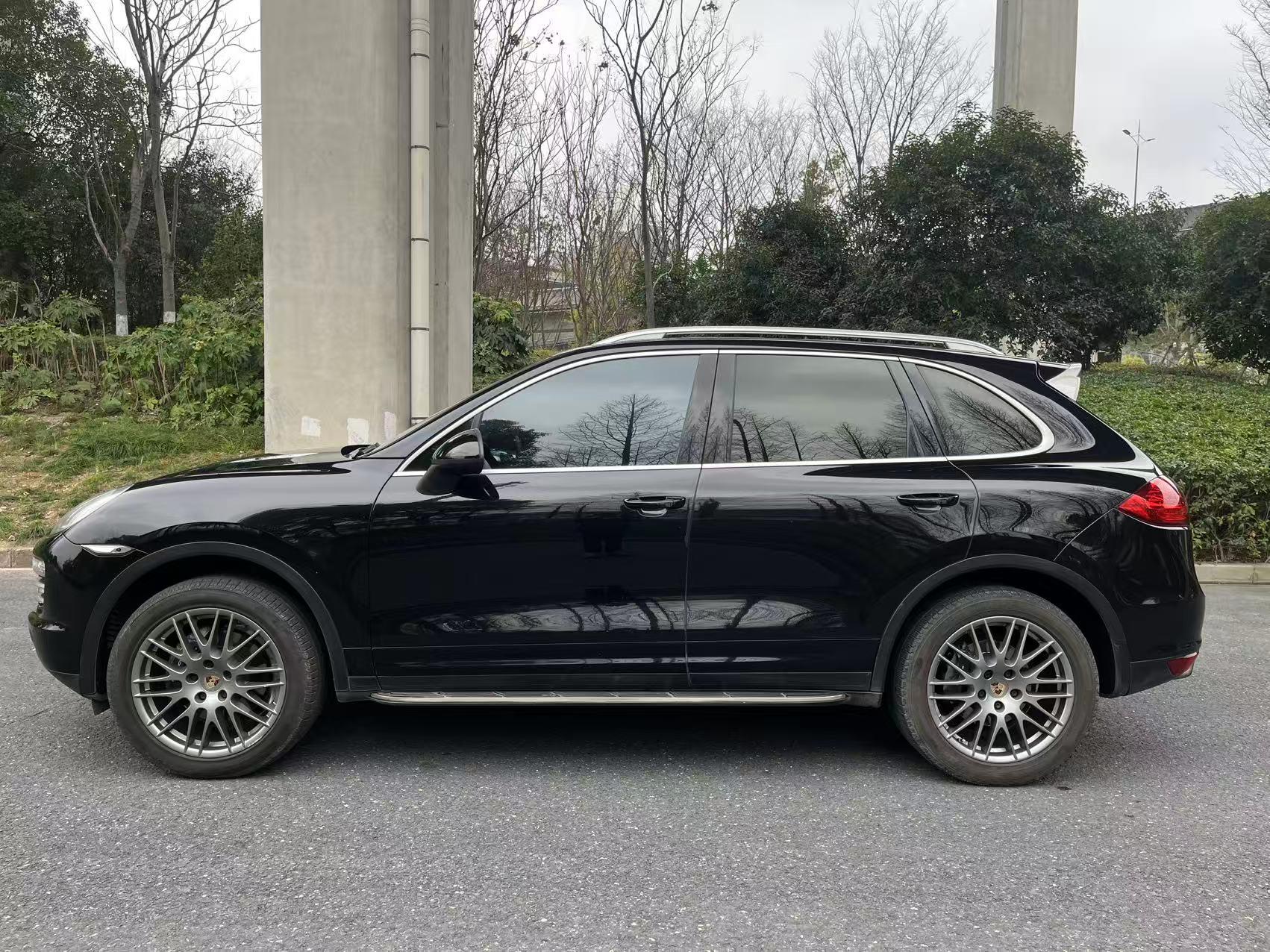 Porsche Cayenne 2014 thumb 12