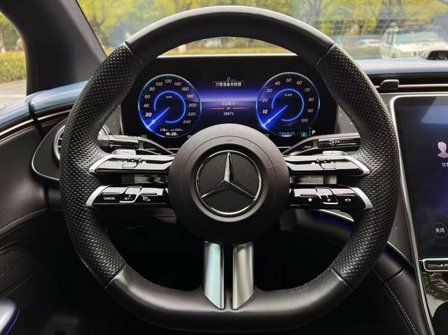 Mercedes-Benz EQE 2022 thumb 11