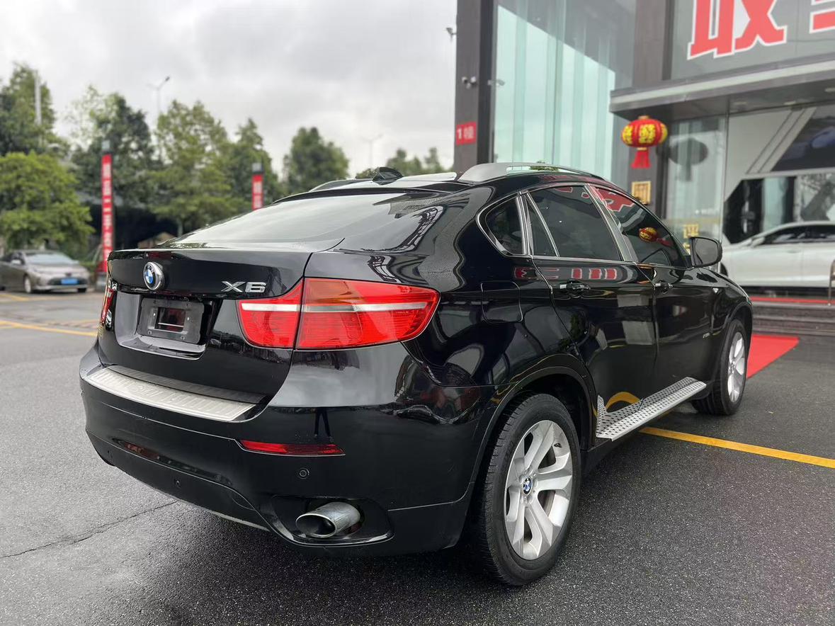 BMW X6 2010 thumb 4