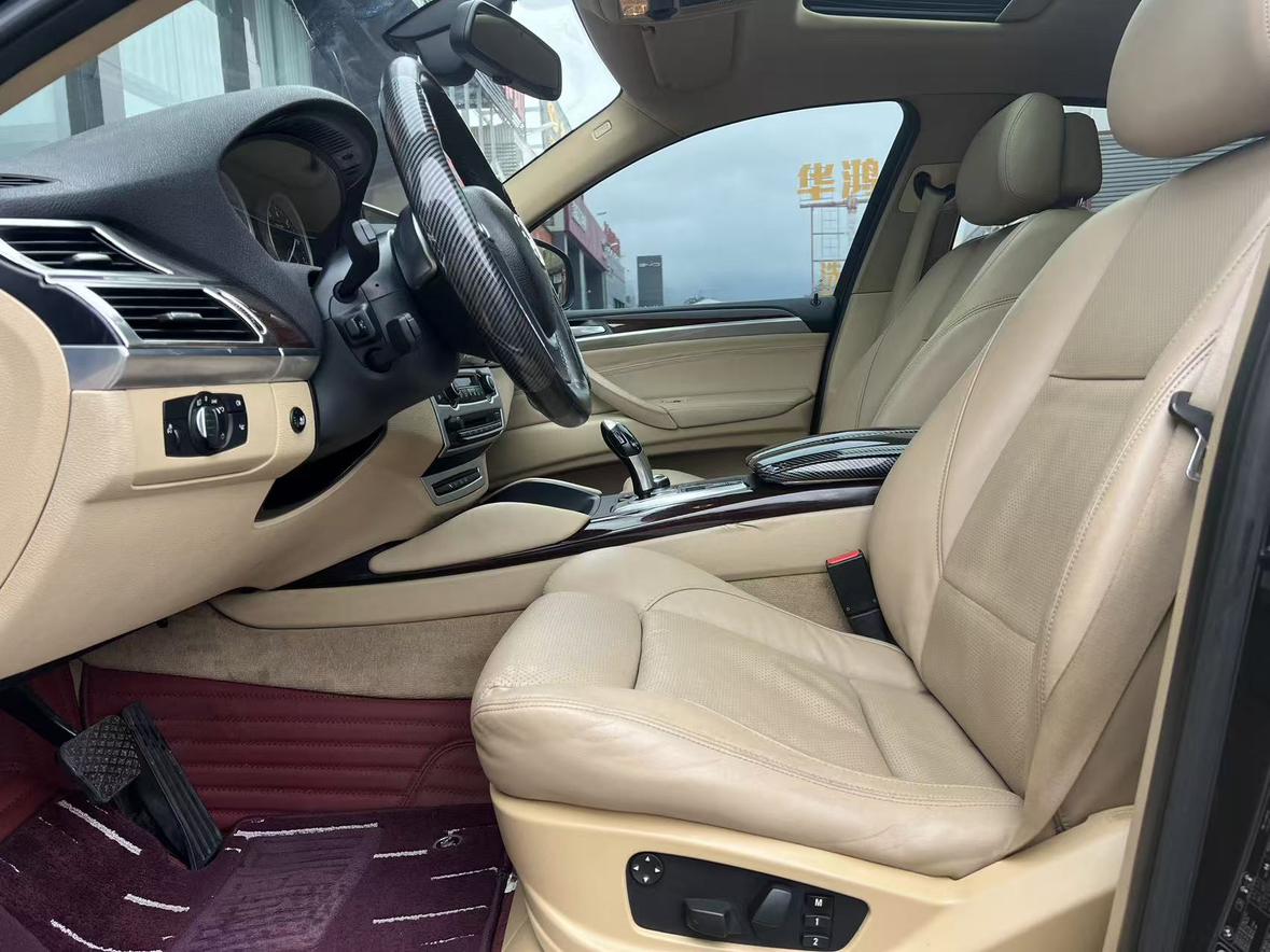 BMW X6 2010 thumb 12
