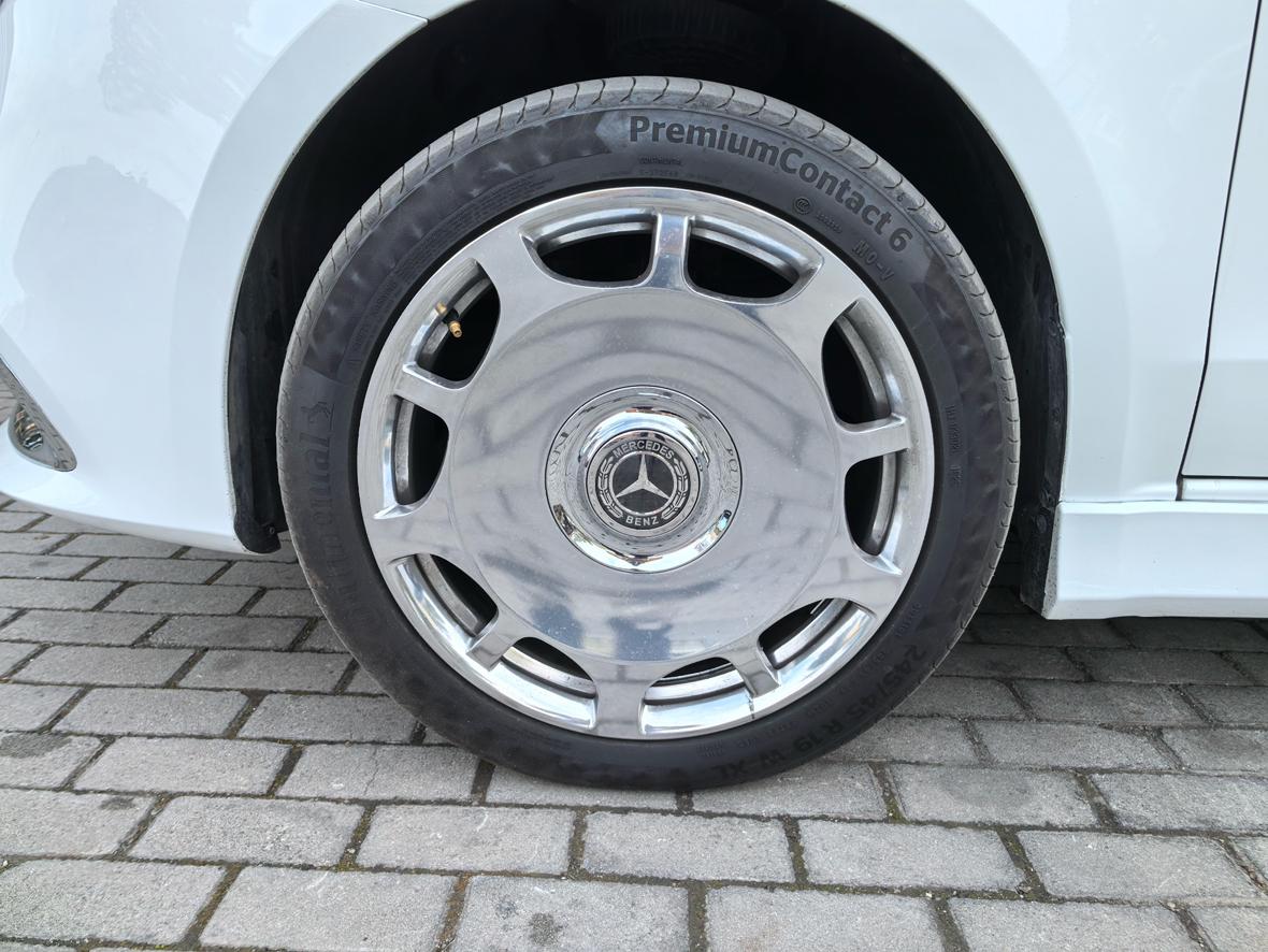 Mercedes-Benz V-Класс 2016 thumb 7