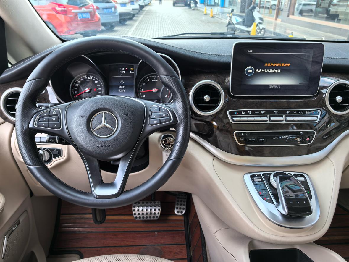 Mercedes-Benz V-Класс 2016 thumb 9