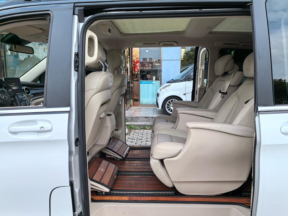 Mercedes-Benz V-Класс 2016 thumb 11