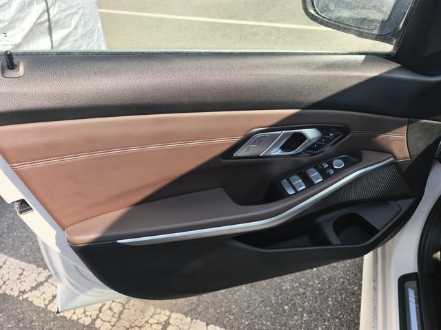 BMW 3 серии 2022 thumb 7