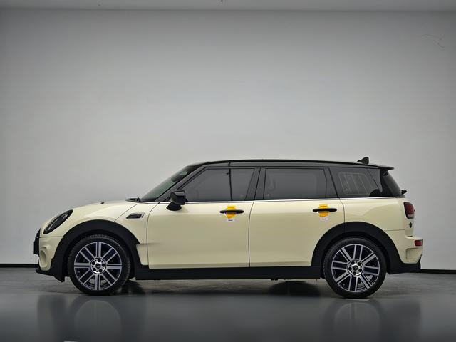 Mini Clubman 2022 thumb 2