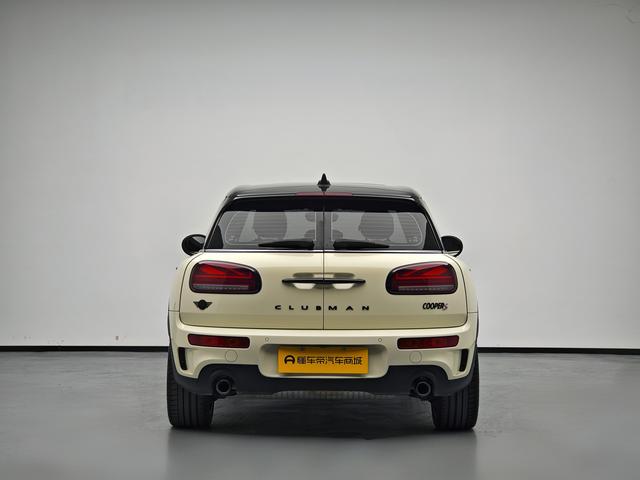 Mini Clubman 2022 thumb 4