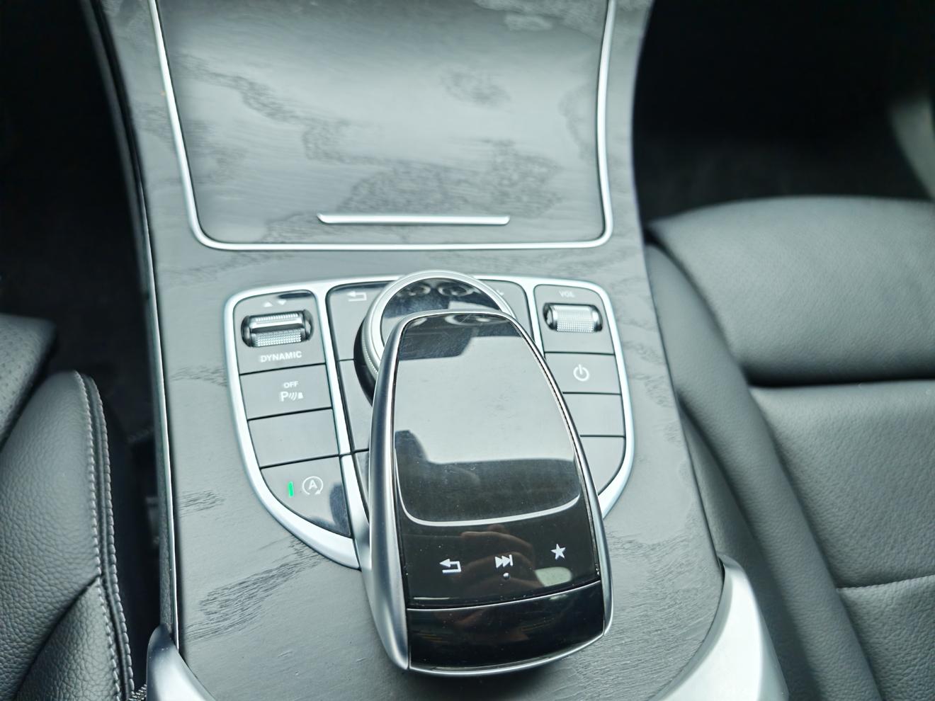 Mercedes-Benz C-Class 2017 thumb 12