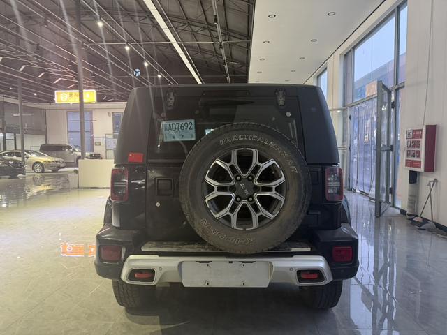BJ 40 2020 thumb 3