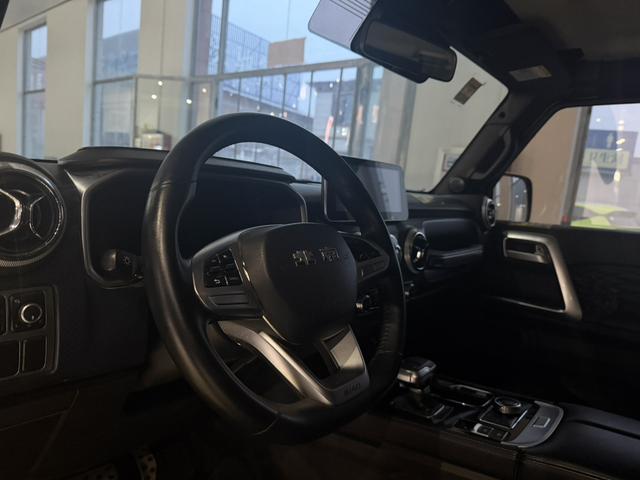 BJ 40 2020 thumb 6