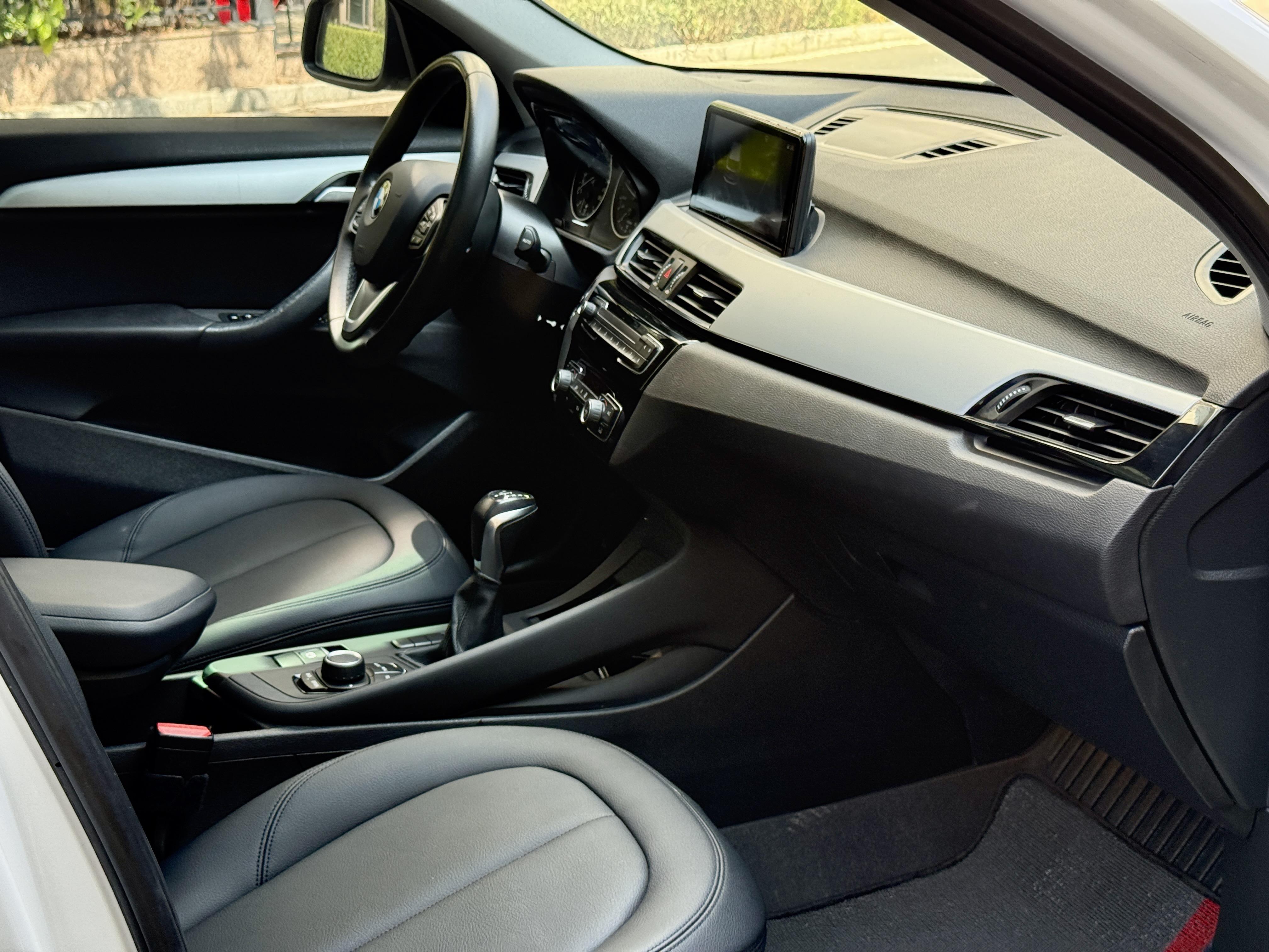 BMW X1 2018 thumb 5