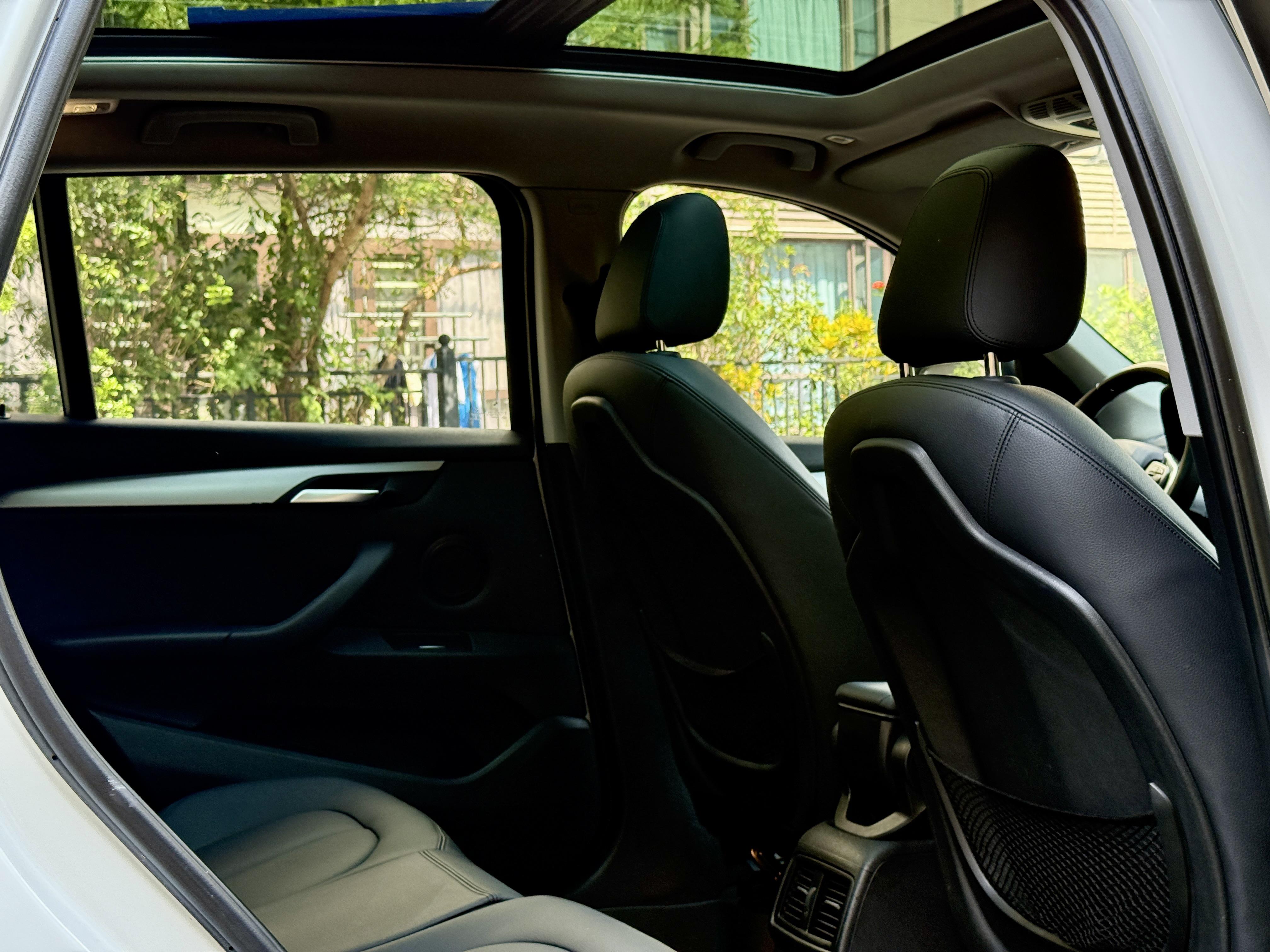 BMW X1 2018 thumb 6