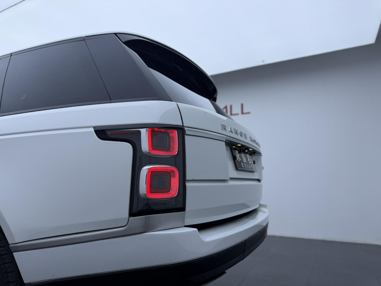 Land Rover Range Rover 2017 thumb 7