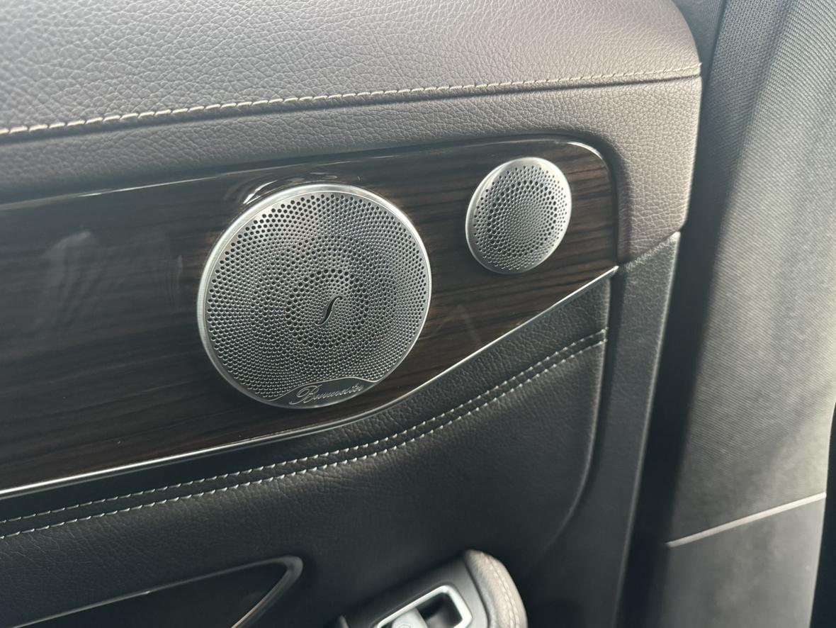 Mercedes-Benz GLC 2018 thumb 12