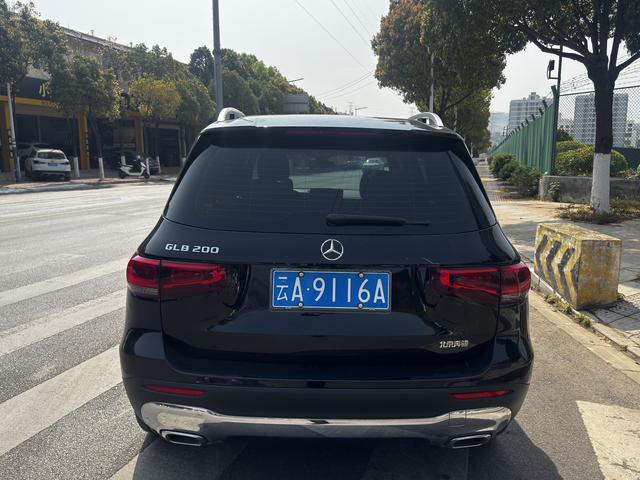 Mercedes-Benz GLB 2023 thumb 3