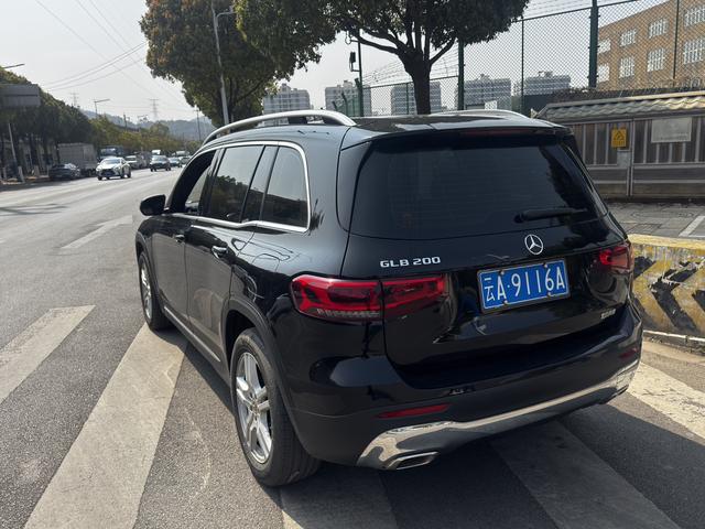 Mercedes-Benz GLB 2023 thumb 4