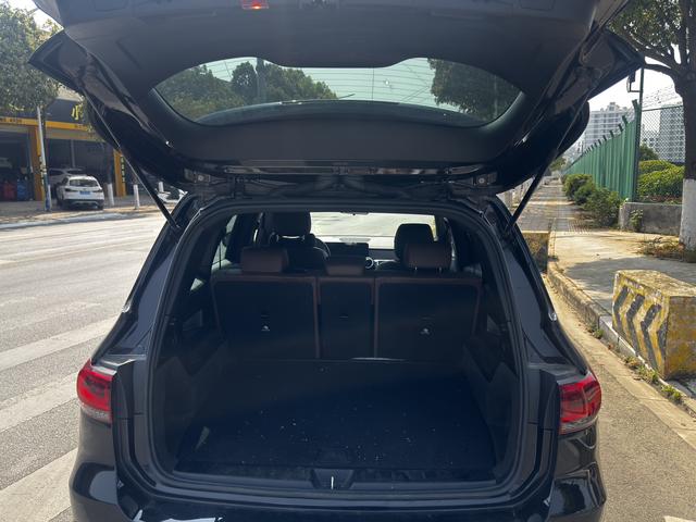 Mercedes-Benz GLB 2023 thumb 9