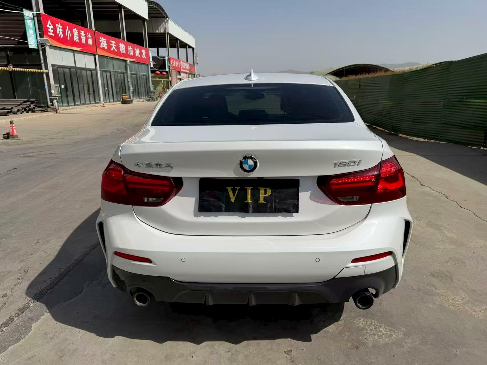 BMW 1 серии 2023 thumb 3