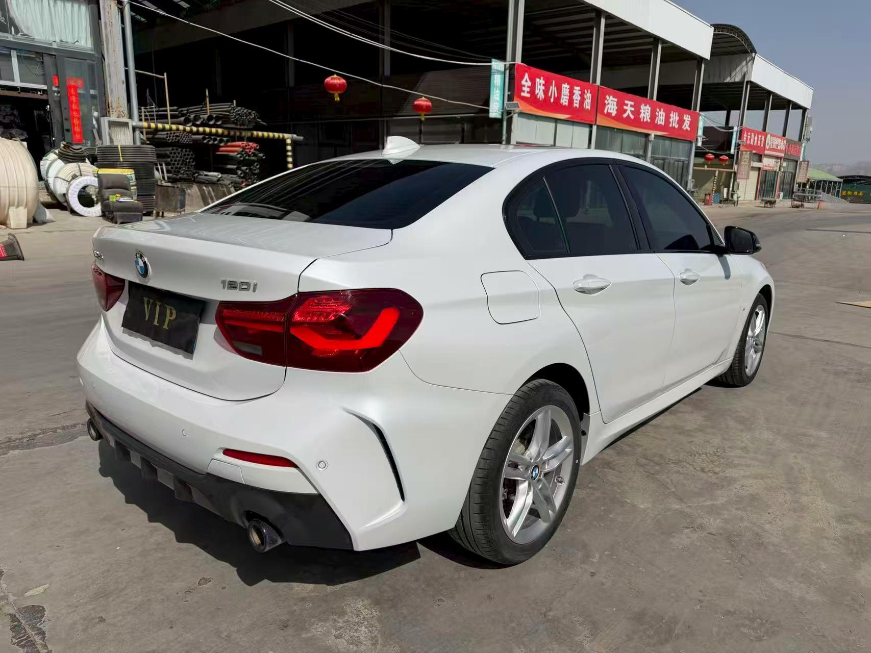 BMW 1 серии 2023 thumb 4