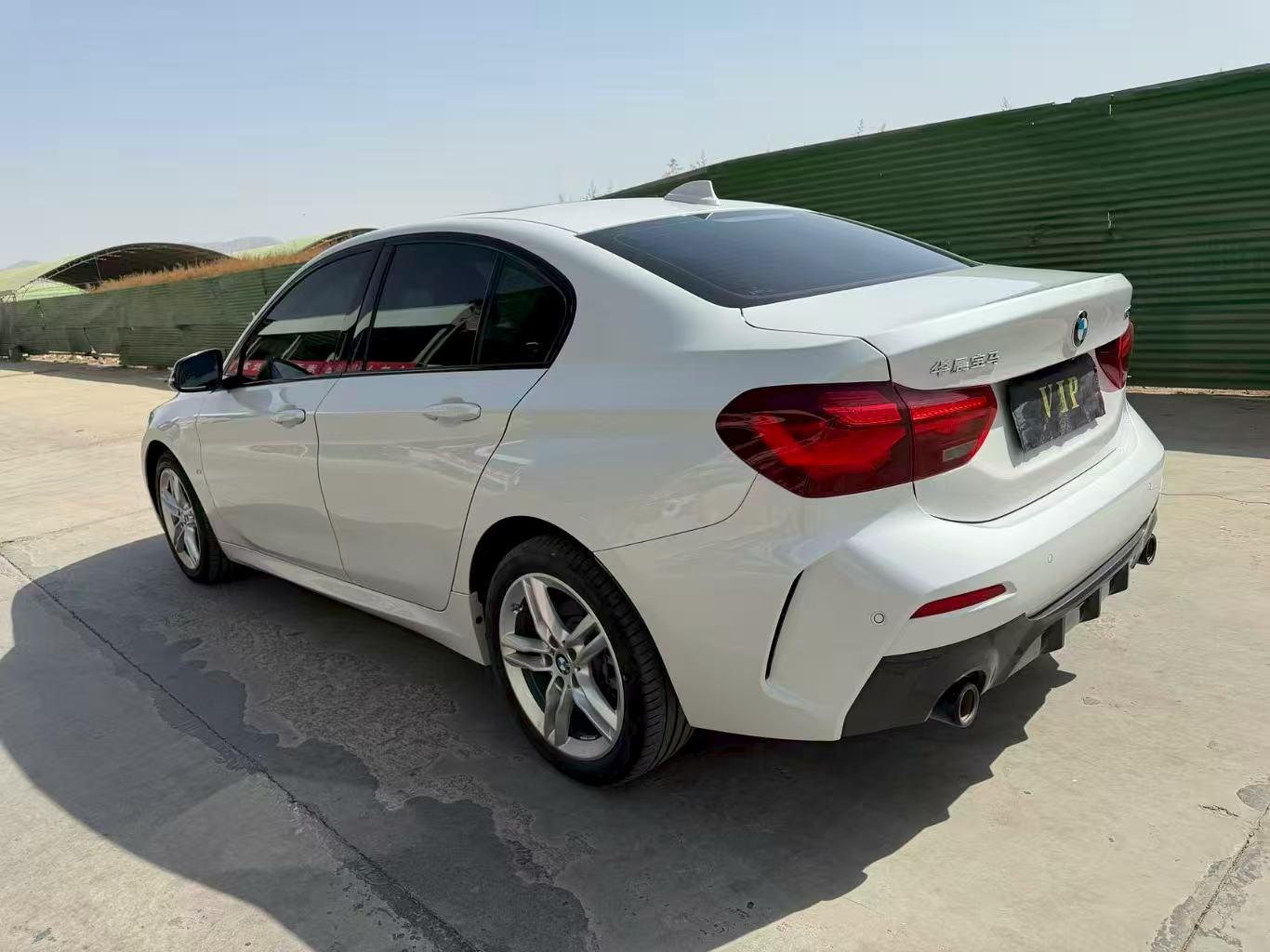 BMW 1 серии 2023 thumb 12