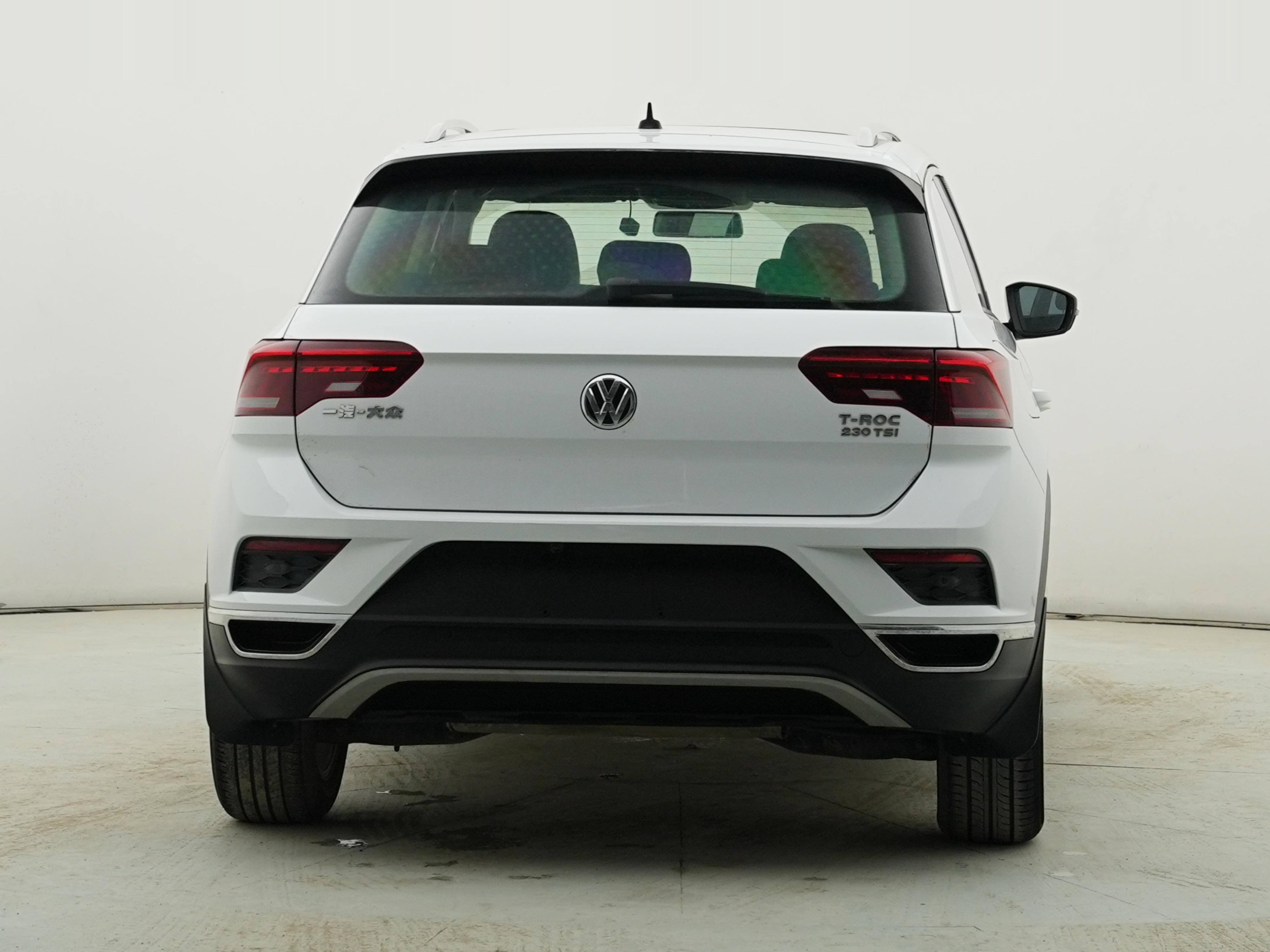 Volkswagen T-Roc 2018 thumb 4