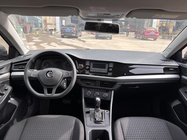 Volkswagen Bora 2019 thumb 4