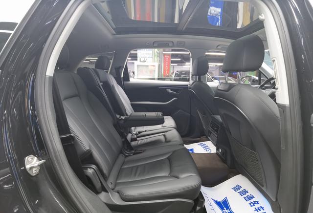 Audi Q7 2020 thumb 6