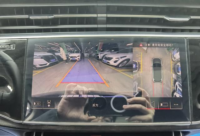Audi Q7 2020 thumb 8