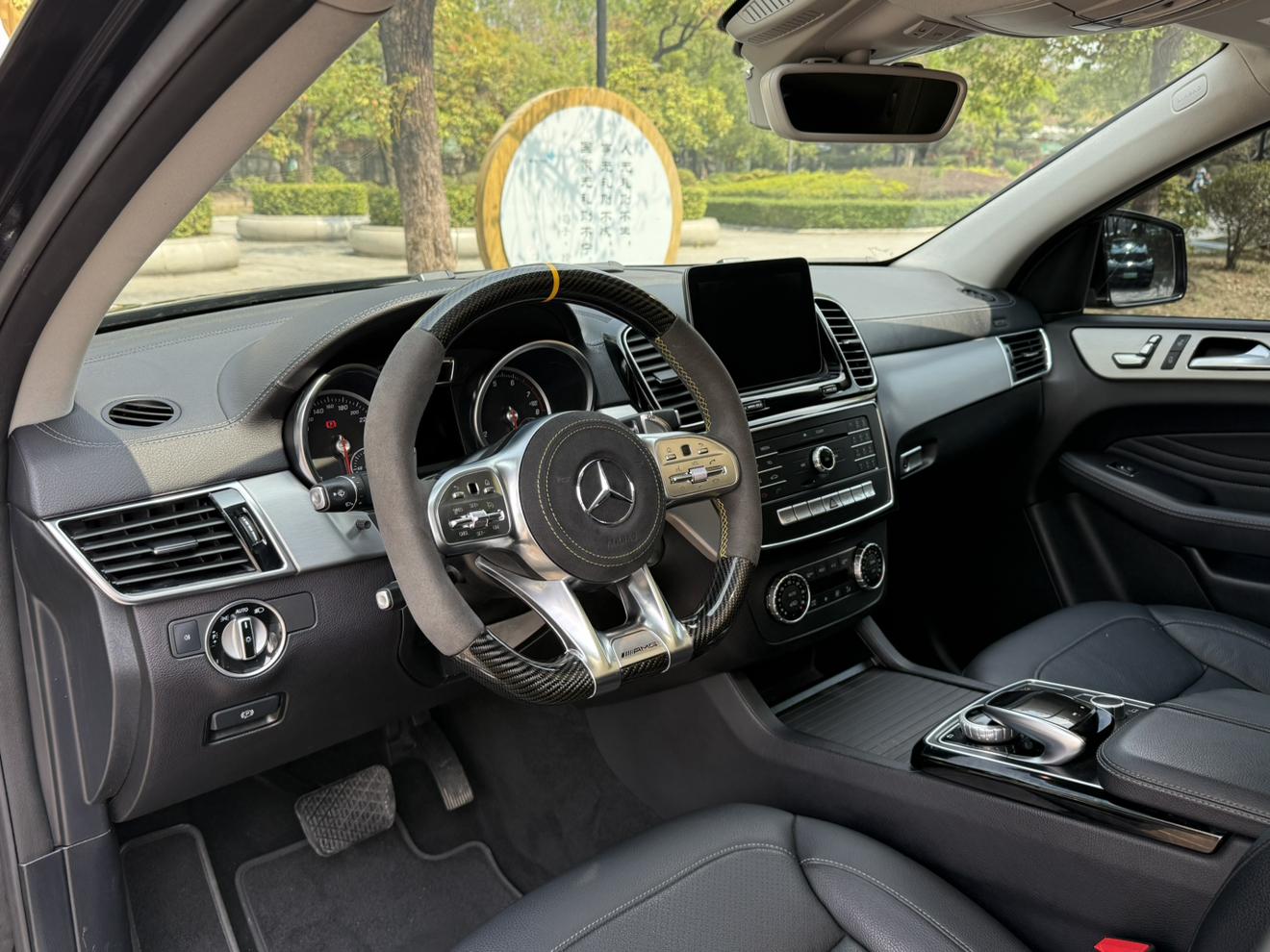Mercedes-Benz GLE 2017 thumb 7