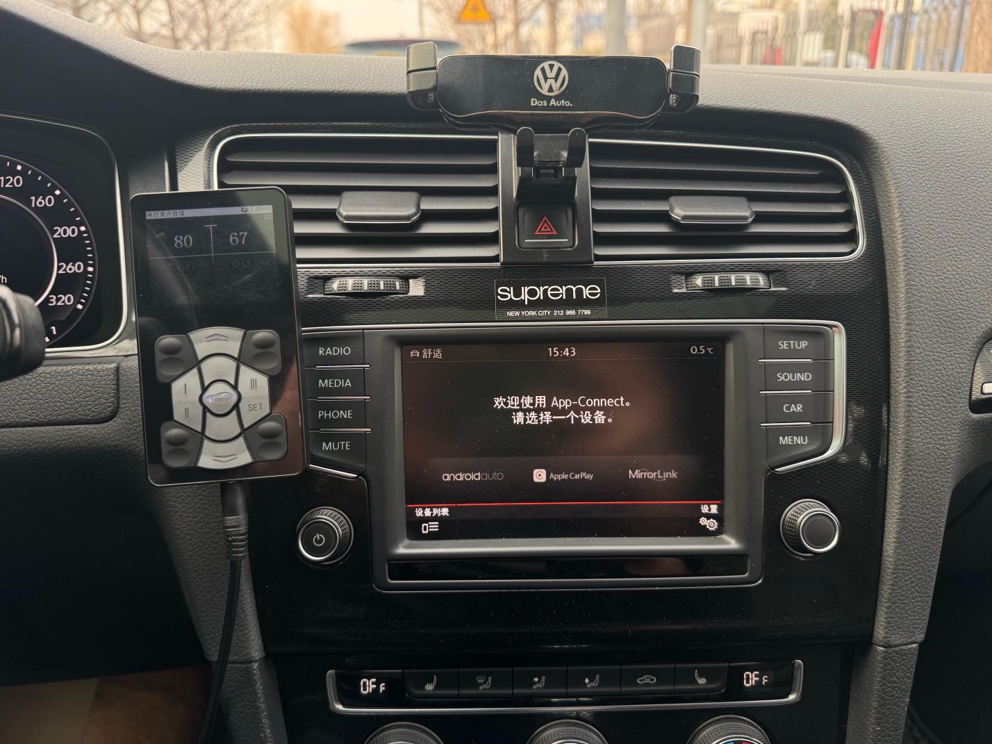 Volkswagen Golf 2016 thumb 11