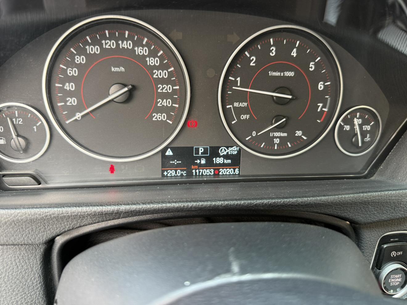 BMW 3 серии 2017 thumb 12