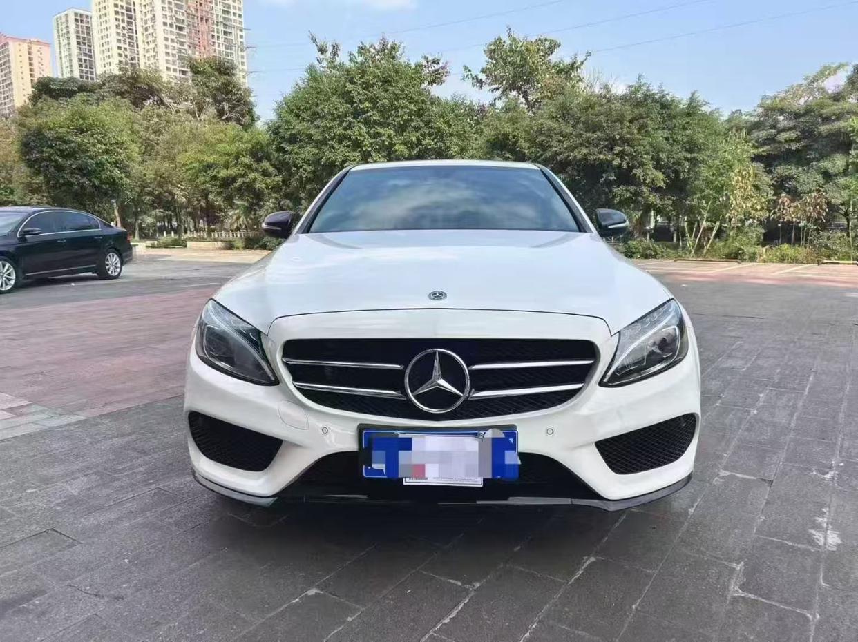 Mercedes-Benz C-Class 2017 thumb 9