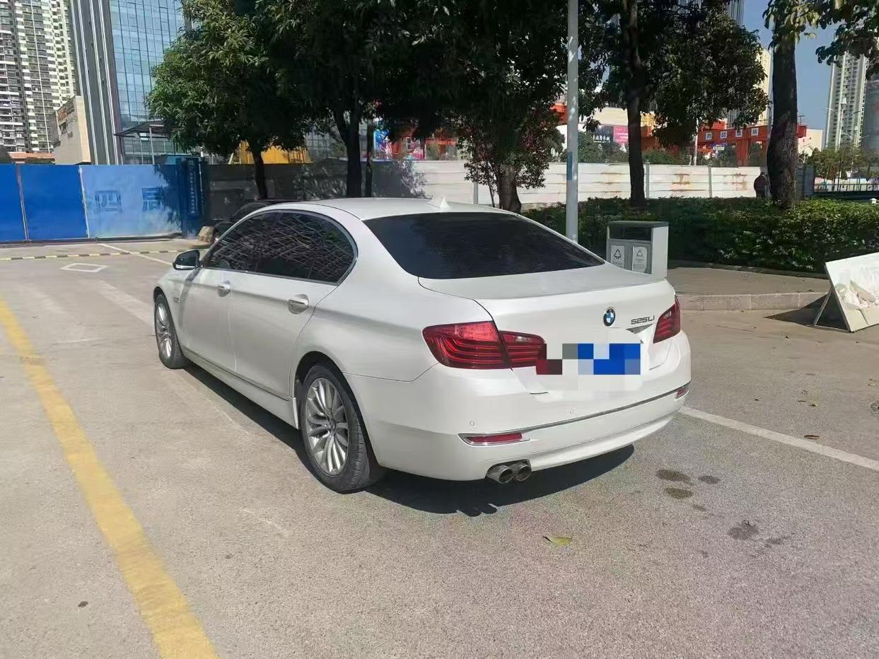 BMW 5 серии 2015 thumb 2