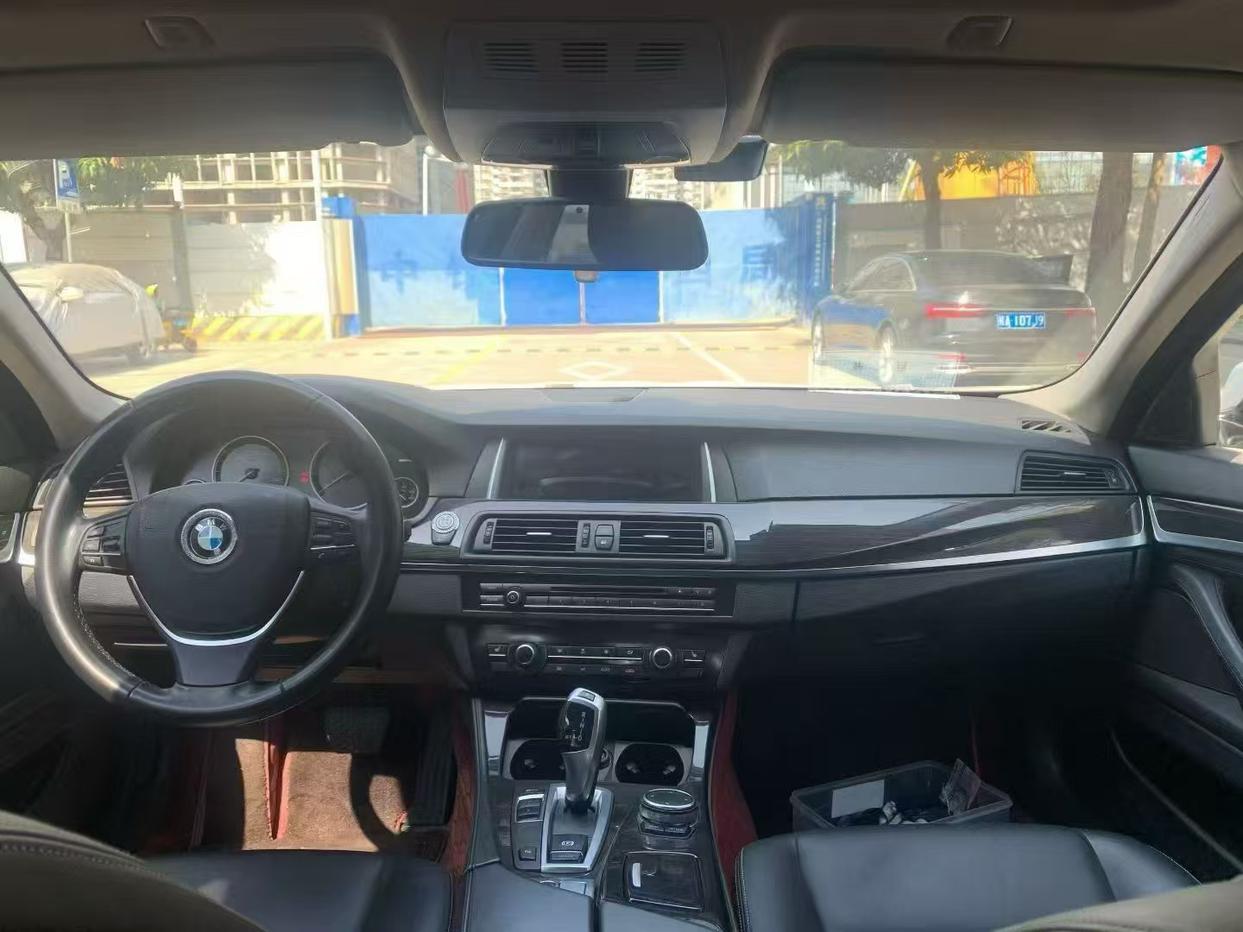 BMW 5 серии 2015 thumb 5