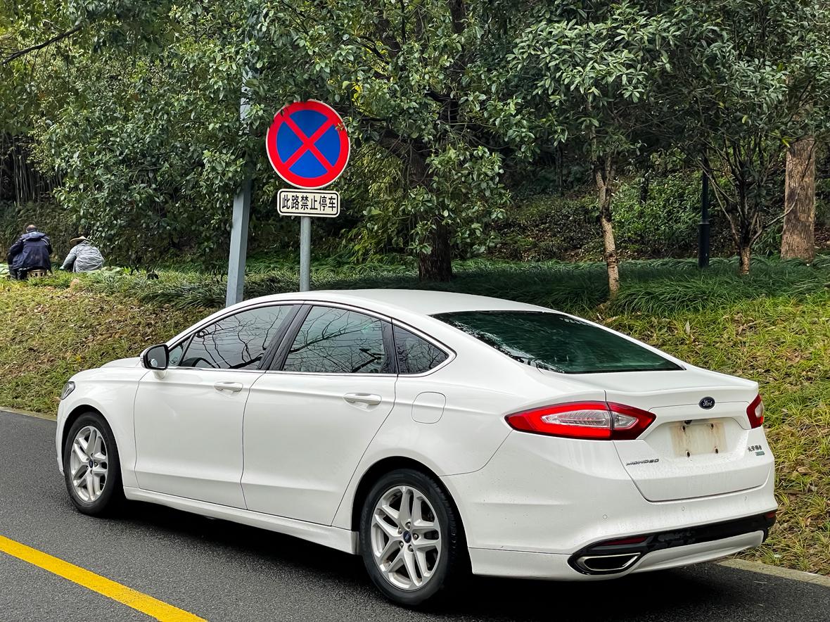 Ford Mondeo 2016 thumb 2