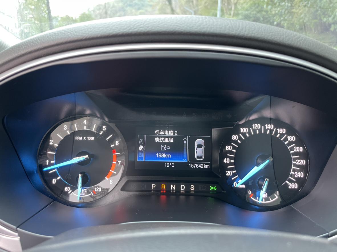 Ford Mondeo 2016 thumb 7