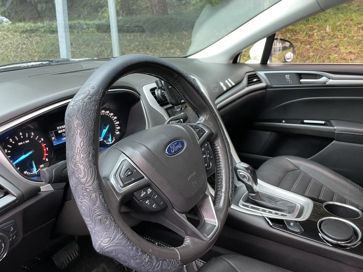 Ford Mondeo 2016 thumb 10