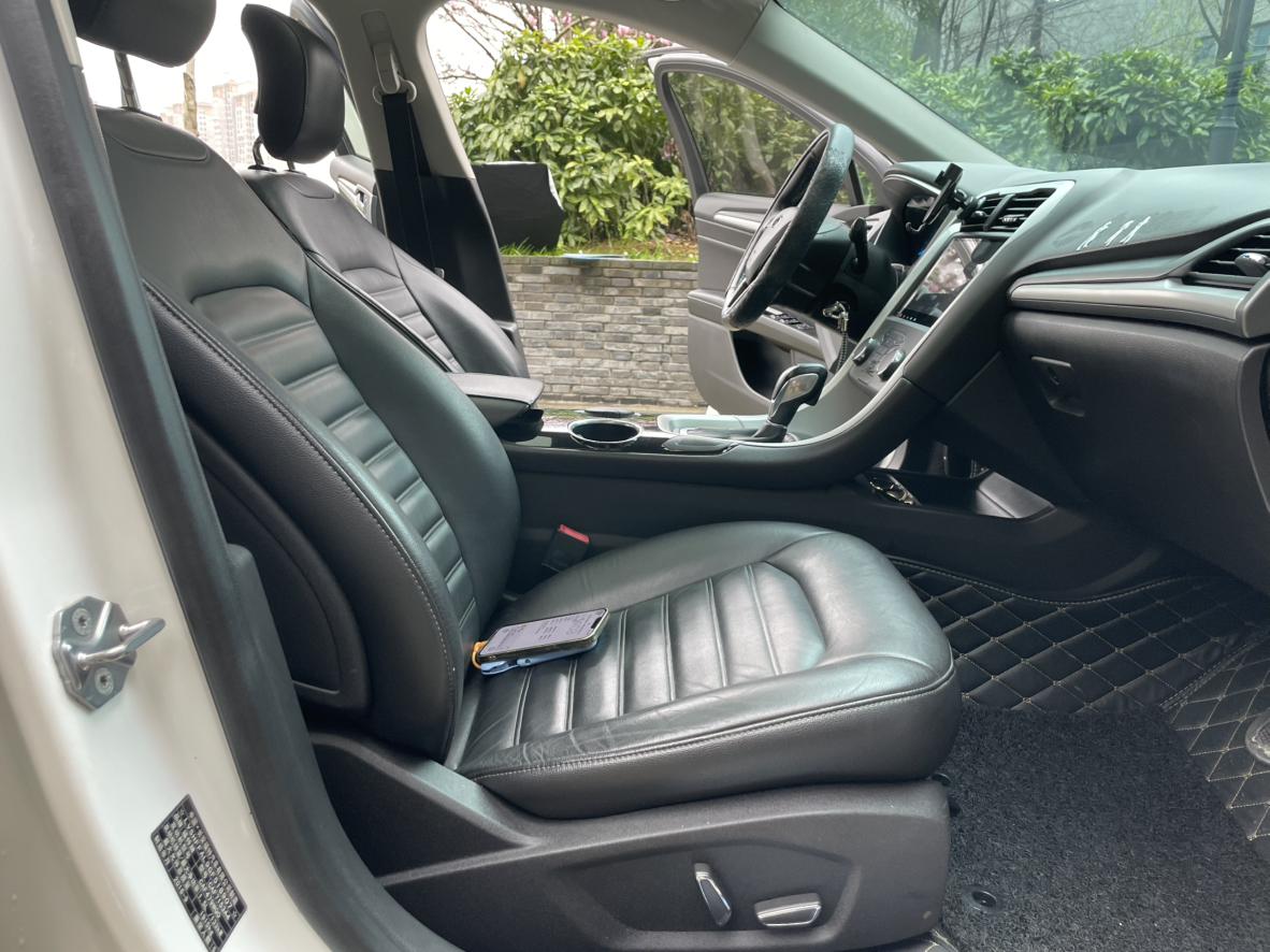 Ford Mondeo 2016 thumb 12