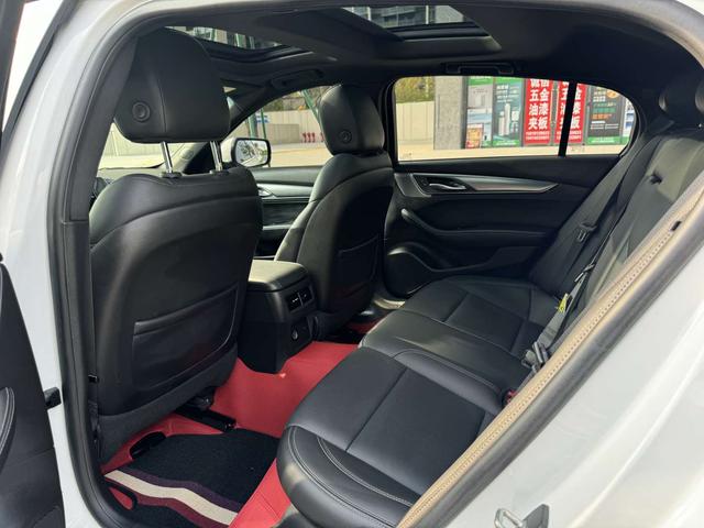 Cadillac CT5 2022 thumb 2