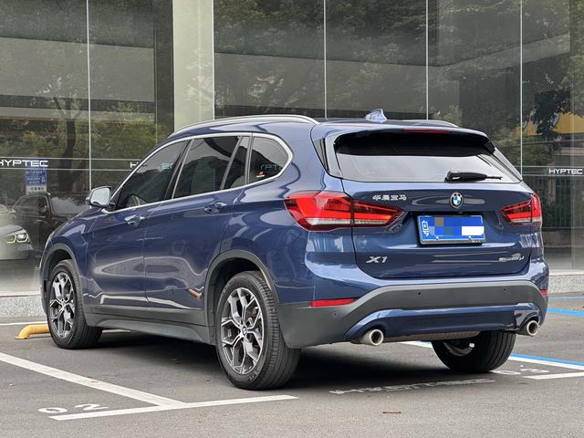 BMW X1 2021 thumb 3
