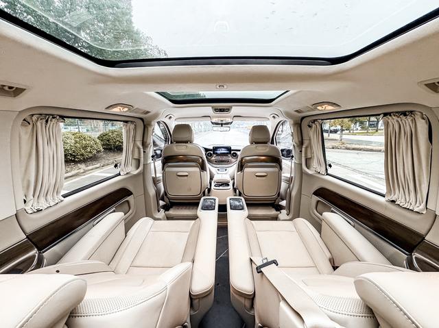 Mercedes-Benz V-Класс 2022 thumb 10