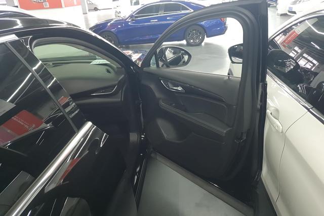 Buick Envision 2023 thumb 3