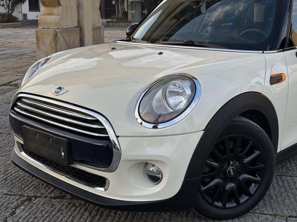 Mini Hatch 2018 thumb 5