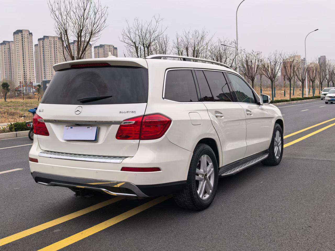 Mercedes-Benz GL 2014 thumb 4