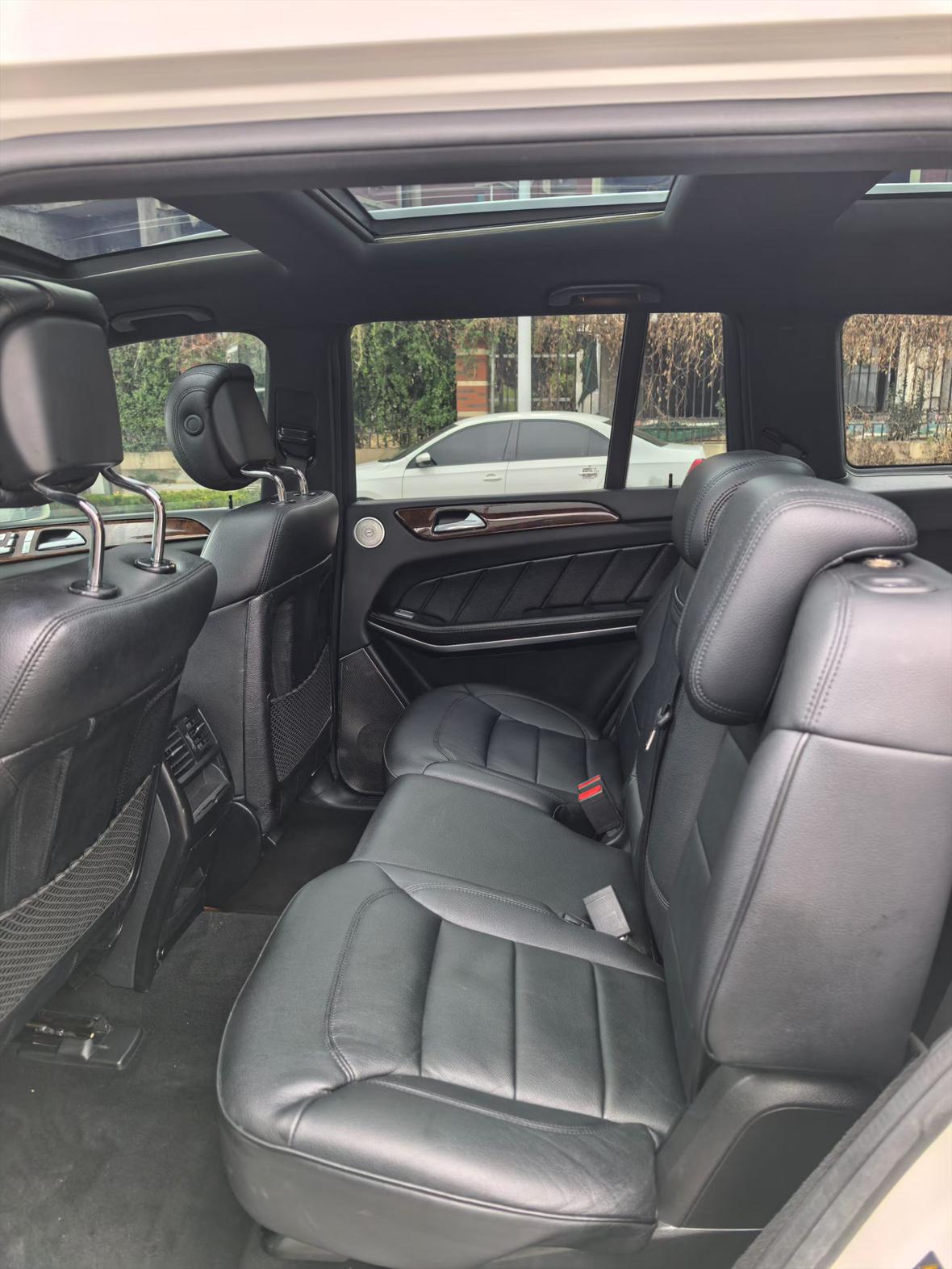 Mercedes-Benz GL 2014 thumb 7