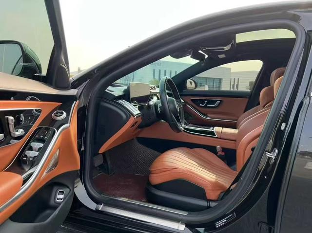 Mercedes-Benz S-Class 2022 thumb 3