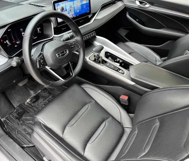 Geely Xingrui 2021 thumb 2