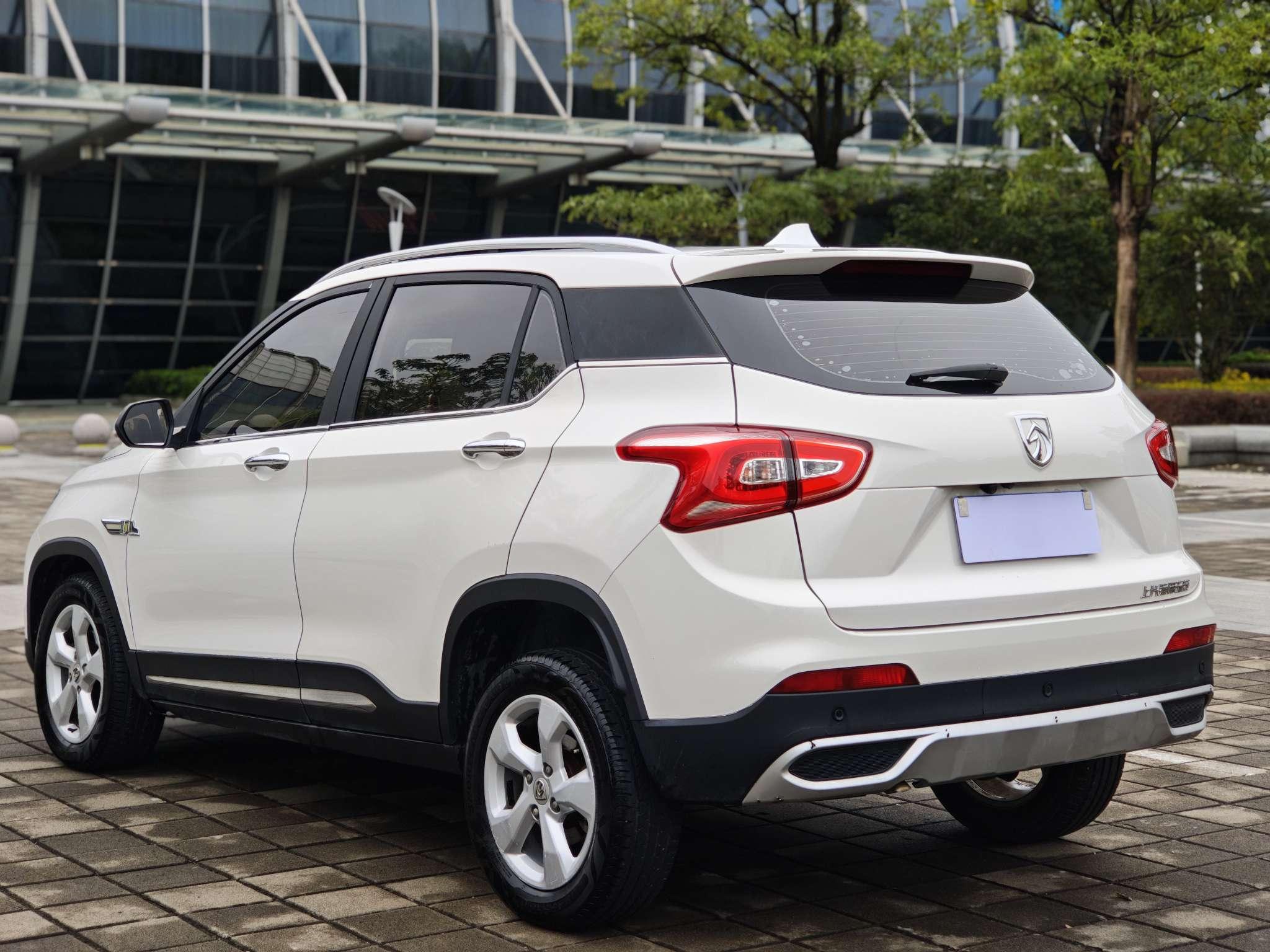 Baojun 510 2018 thumb 12
